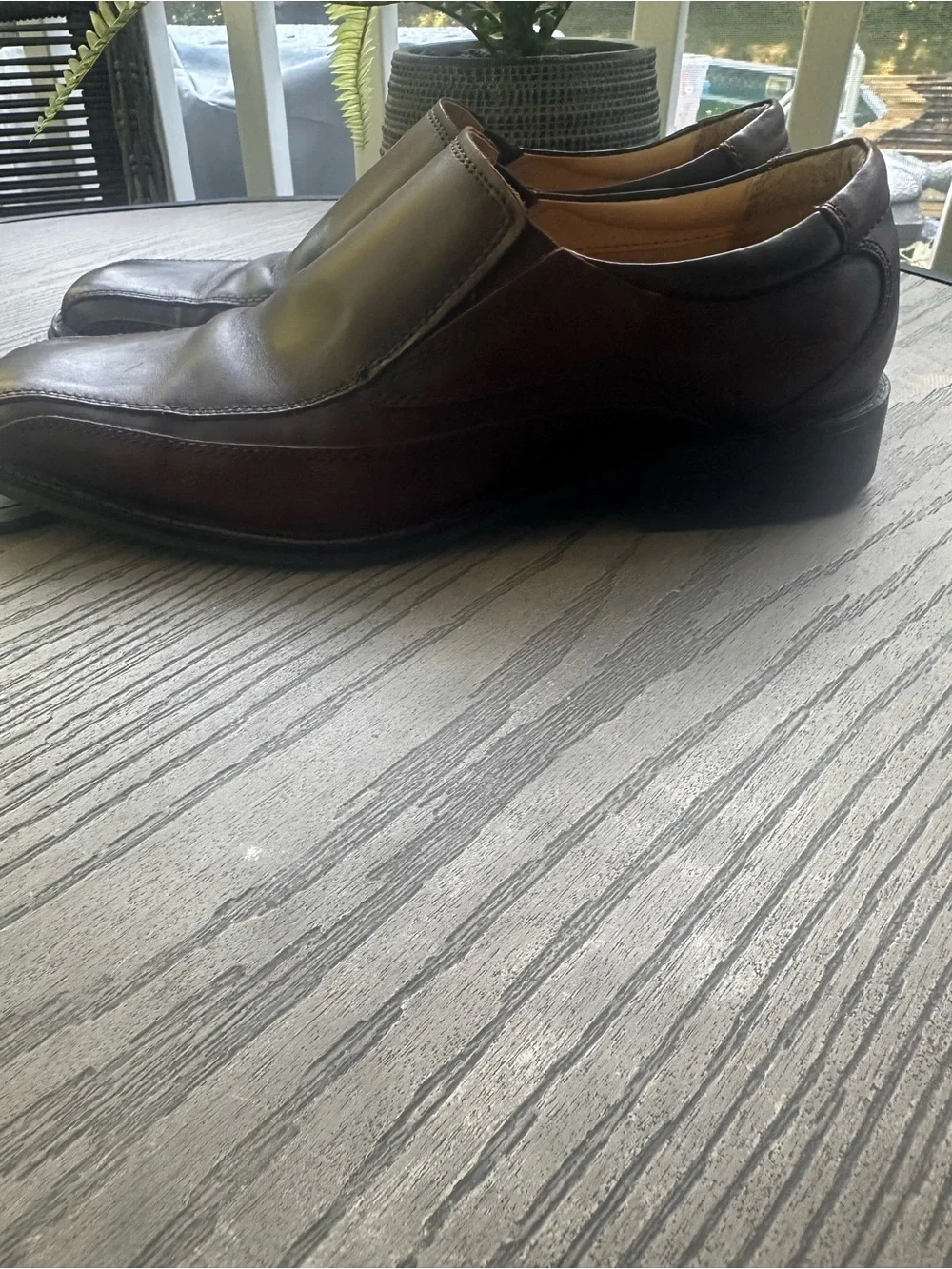 G.H. Bass Men's Brown Leather Slip-On Loafers — Comfortable Everyday Dress Shoes